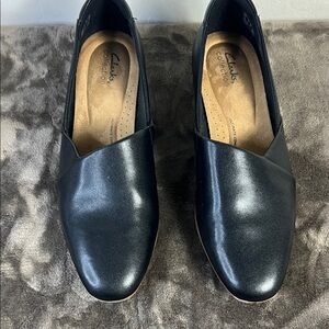 Clarks Women's Black Loafers